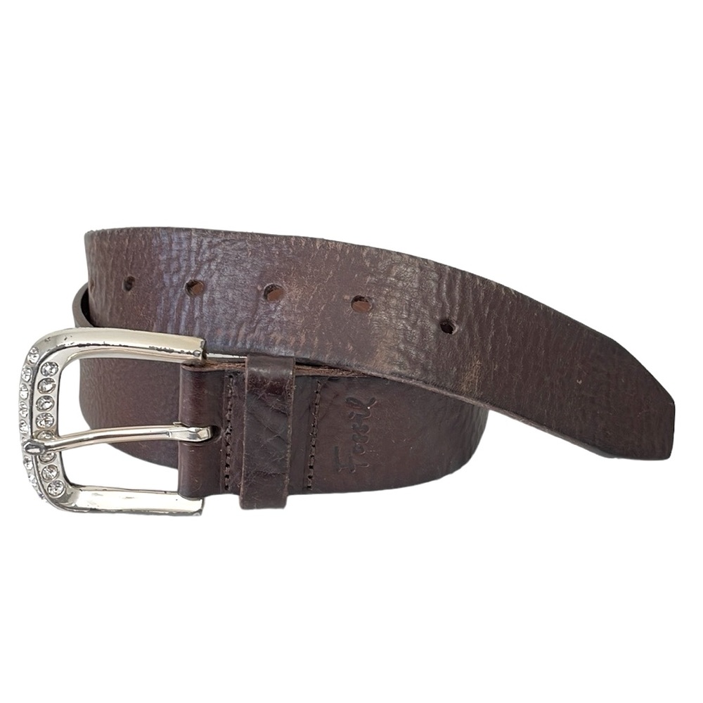 Fossil women’s Medium brown leather‎ belt. Silver buckle with rhinestones. EUC
